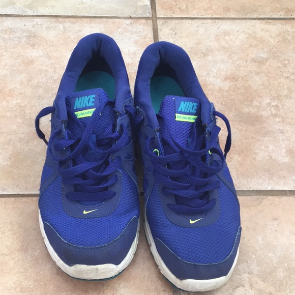 Men’s Nike sneakers - Picture 2 of 2